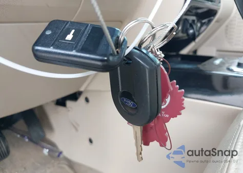 2012 Ford Escape Limited из США, поврежденный, VIN 1FMCU0EG8CKB53611